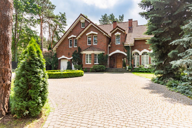 Best Concrete driveway pavers in Clinton, MI